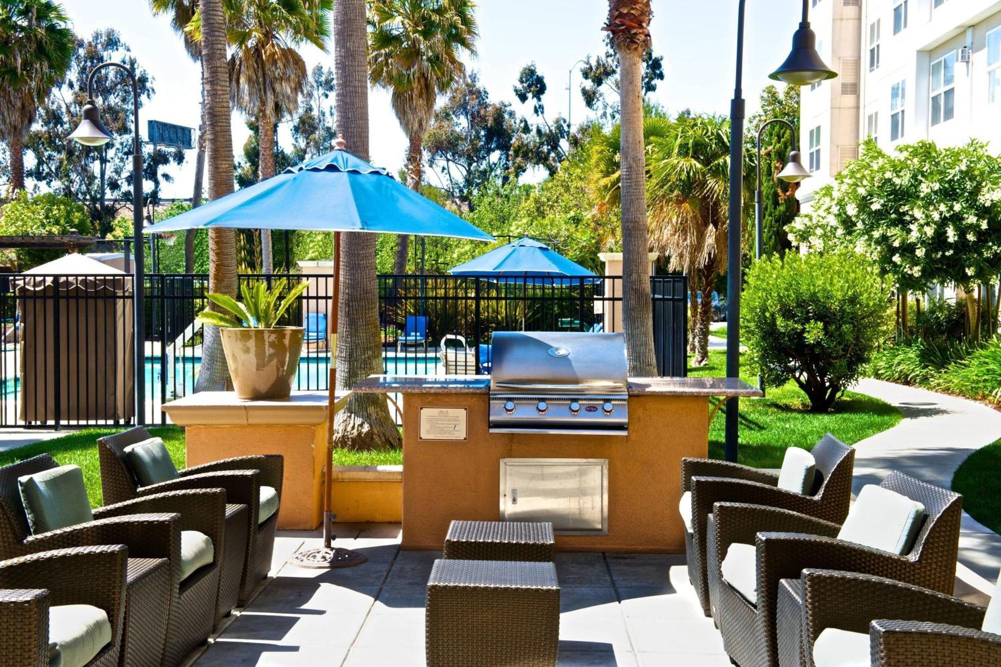 Residence Inn By Marriott Newark Silicon Valley Bagian luar foto